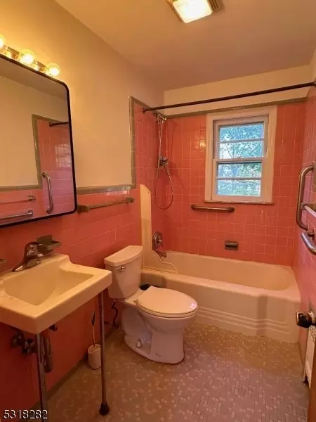 204 E Valley View Ave, Hackettstown, NJ 07840 photo 7