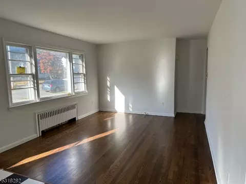 204 E Valley View Ave, Hackettstown, NJ 07840 photo 4
