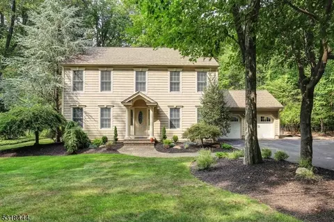 50 Landing Trl, Denville, NJ 07834