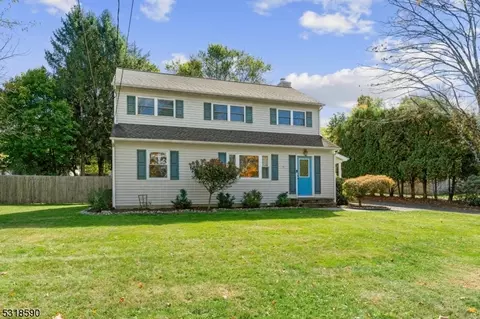 19 Railroad Ave, Califon, NJ 07830