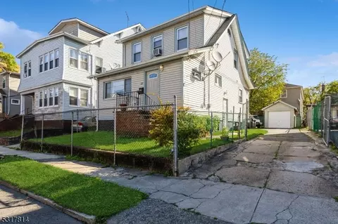122 Vermont Ave, Newark, NJ 07106