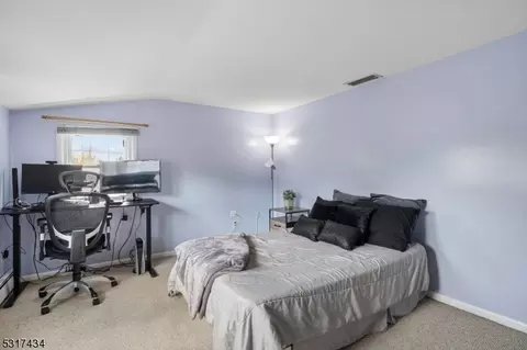 39 Broad Ave, Paramus, NJ 07652 photo 12