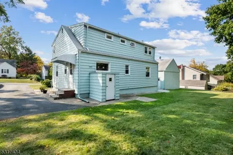 39 Broad Ave, Paramus, NJ 07652 photo 19