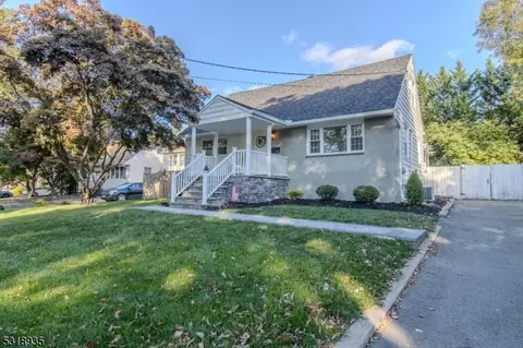 10 Thomas Ter, Wayne, NJ 07470