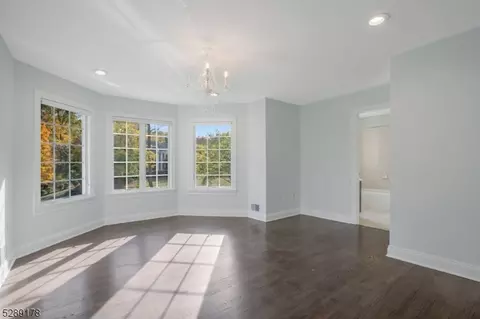 13 Trinity Pl, Warren, NJ 07059 photo 29