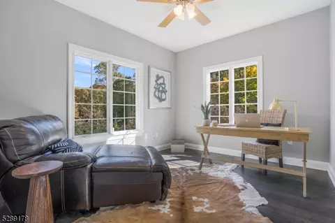 13 Trinity Pl, Warren, NJ 07059 photo 17