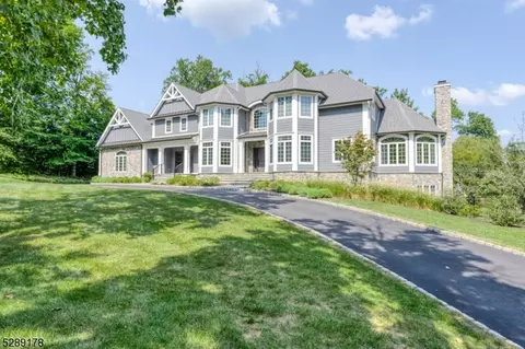 13 Trinity Pl, Warren, NJ 07059 photo 39