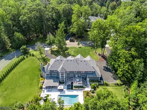 13 Trinity Pl, Warren, NJ 07059 photo 41