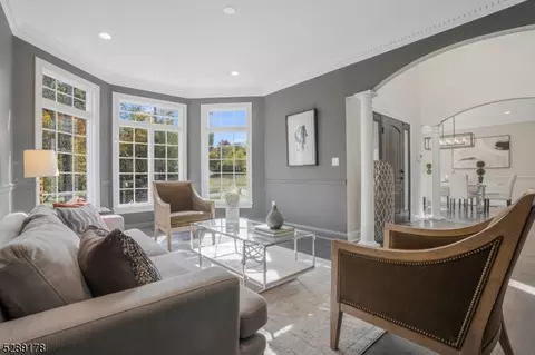 13 Trinity Pl, Warren, NJ 07059 photo 9