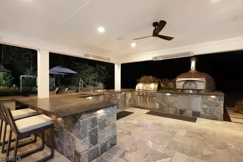 13 Trinity Pl, Warren, NJ 07059 photo 44