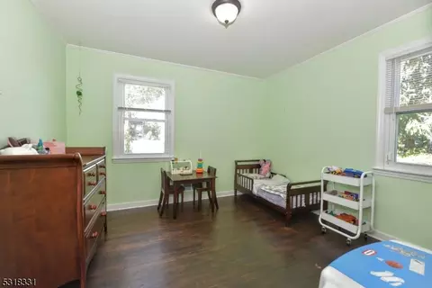 111 Monroe St, Wanaque Boro, NJ 07420 photo 9
