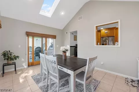 397 Hillside Ave, Springfield, NJ 07081 photo 24