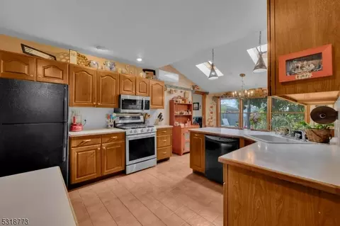 206 5th St, Hackettstown, NJ 07840 photo 12