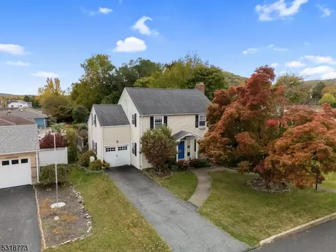 206 5th St, Hackettstown, NJ 07840 photo 3