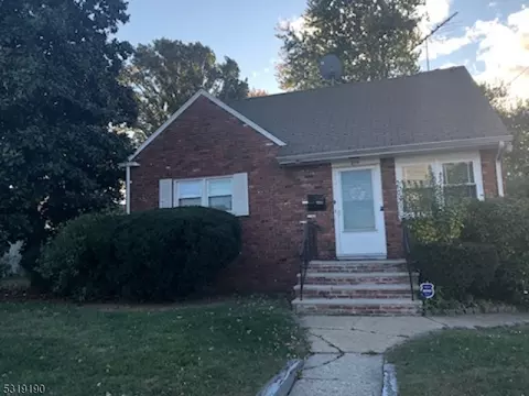 214 Victory St, Roselle, NJ 07203