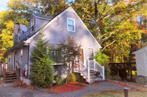 113 Harris Ave, Stanhope, NJ 07874