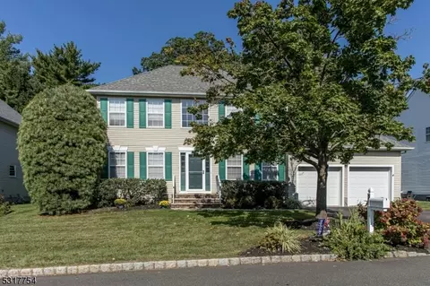 25 Traveller Way, Scotch Plains, NJ 07076