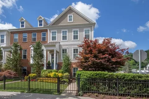 7 Maple Ave #1, Morristown, NJ 07960