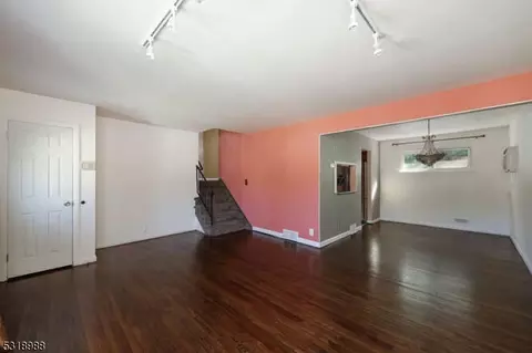 324 Mclean Pl, Hillside, NJ 07205 photo 5