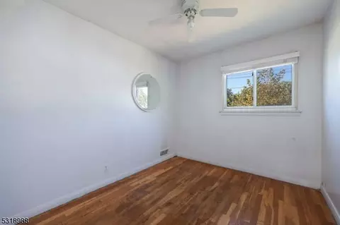 324 Mclean Pl, Hillside, NJ 07205 photo 11