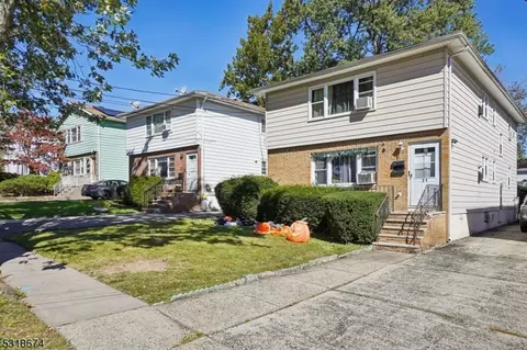 31 Barbara St, Bloomfield, NJ 07003