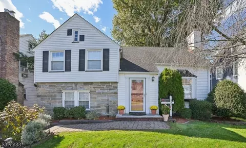 332 Putnam Rd, Union, NJ 07083