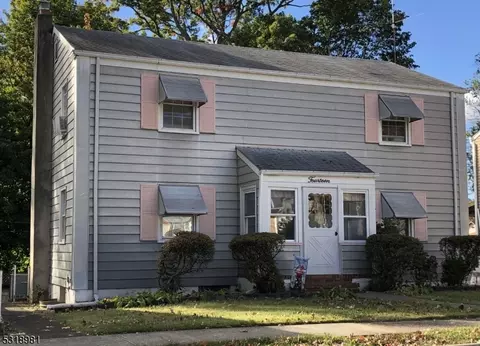 14 9th Ave, Hawthorne, NJ 07506