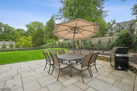 30 Blackburn Rd, Summit, NJ 07901 photo 39