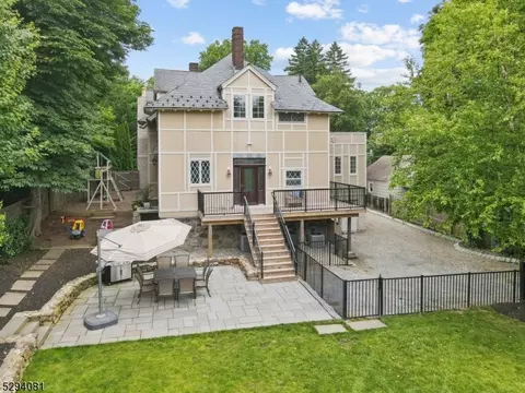 30 Blackburn Rd, Summit, NJ 07901 photo 46