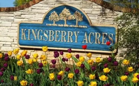 265 Kingsberry Dr, Somerset, NJ 08873