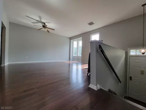 82 E Blackwell St # C, Dover, NJ 07801 photo 3