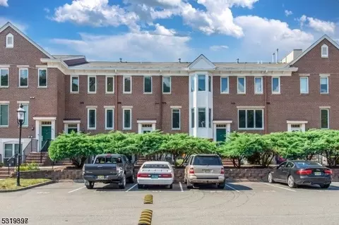 82 E Blackwell St # C, Dover, NJ 07801