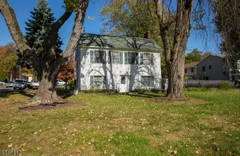 357 Lake Shore Dr, Parsippany-troy Hills Twp, NJ 07054