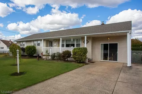 56 Louise Dr, Manville, NJ 08835