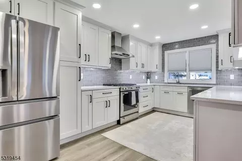 41 Fayette Ave, Wayne, NJ 07470 photo 6