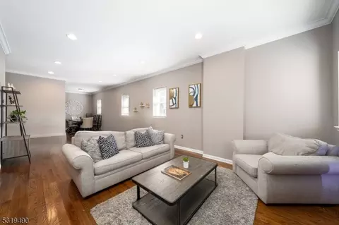 1210 8th St, North Bergen, NJ 07047
