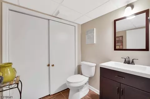 518 Prospect St, Nutley, NJ 07110 photo 32