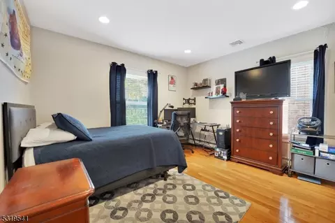 518 Prospect St, Nutley, NJ 07110 photo 24