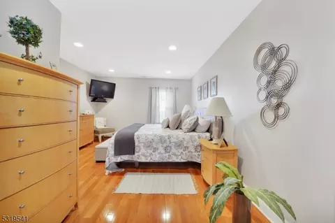 518 Prospect St, Nutley, NJ 07110 photo 23