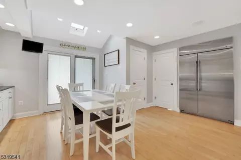 518 Prospect St, Nutley, NJ 07110 photo 16