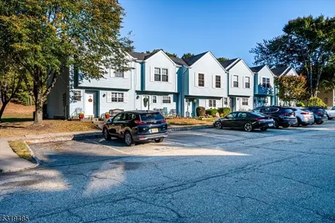 771 Darlington Dr, Old Bridge, NJ 08857
