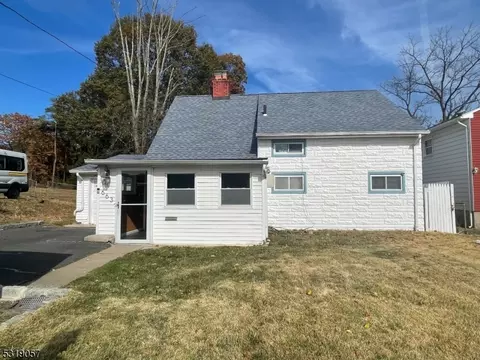 663 Mount Pleasant Ave, West Orange, NJ 07052