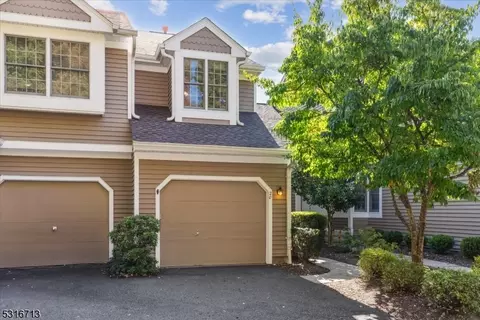 20 Dorset Ln #20, Bedminster, NJ 07921