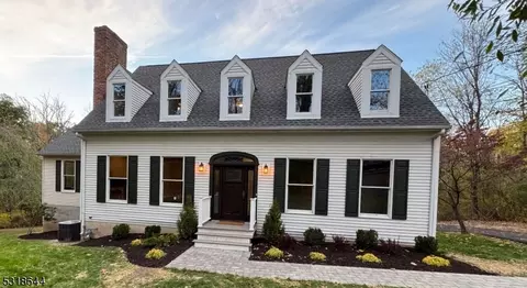 58 Alexauken Creek Rd, Lambertville, NJ 08530