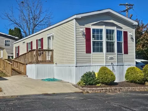 484 Kenbury Rd, Branchburg, NJ 08876