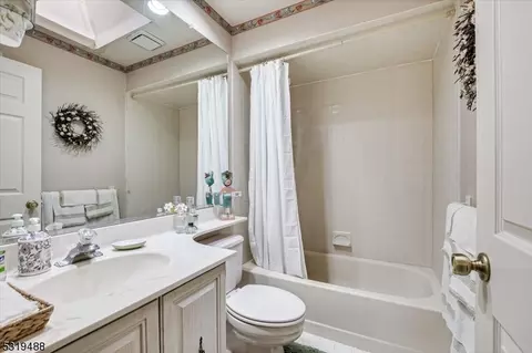 3405 Spring Brook Dr, Edison, NJ 08820 photo 36