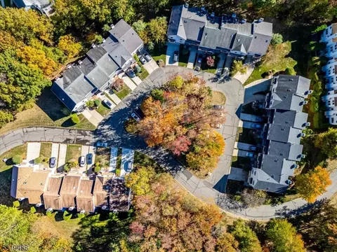 3405 Spring Brook Dr, Edison, NJ 08820 photo 10