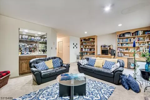 3405 Spring Brook Dr, Edison, NJ 08820 photo 42