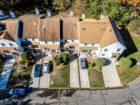 3405 Spring Brook Dr, Edison, NJ 08820 photo 8