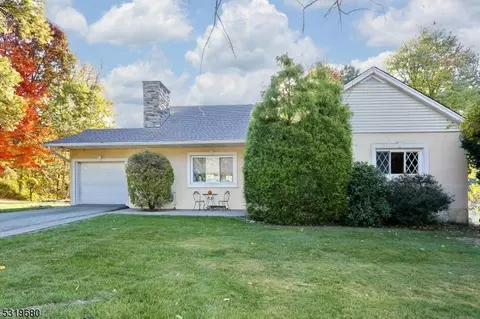 71 Skyline Lake Dr, Ringwood, NJ 07456